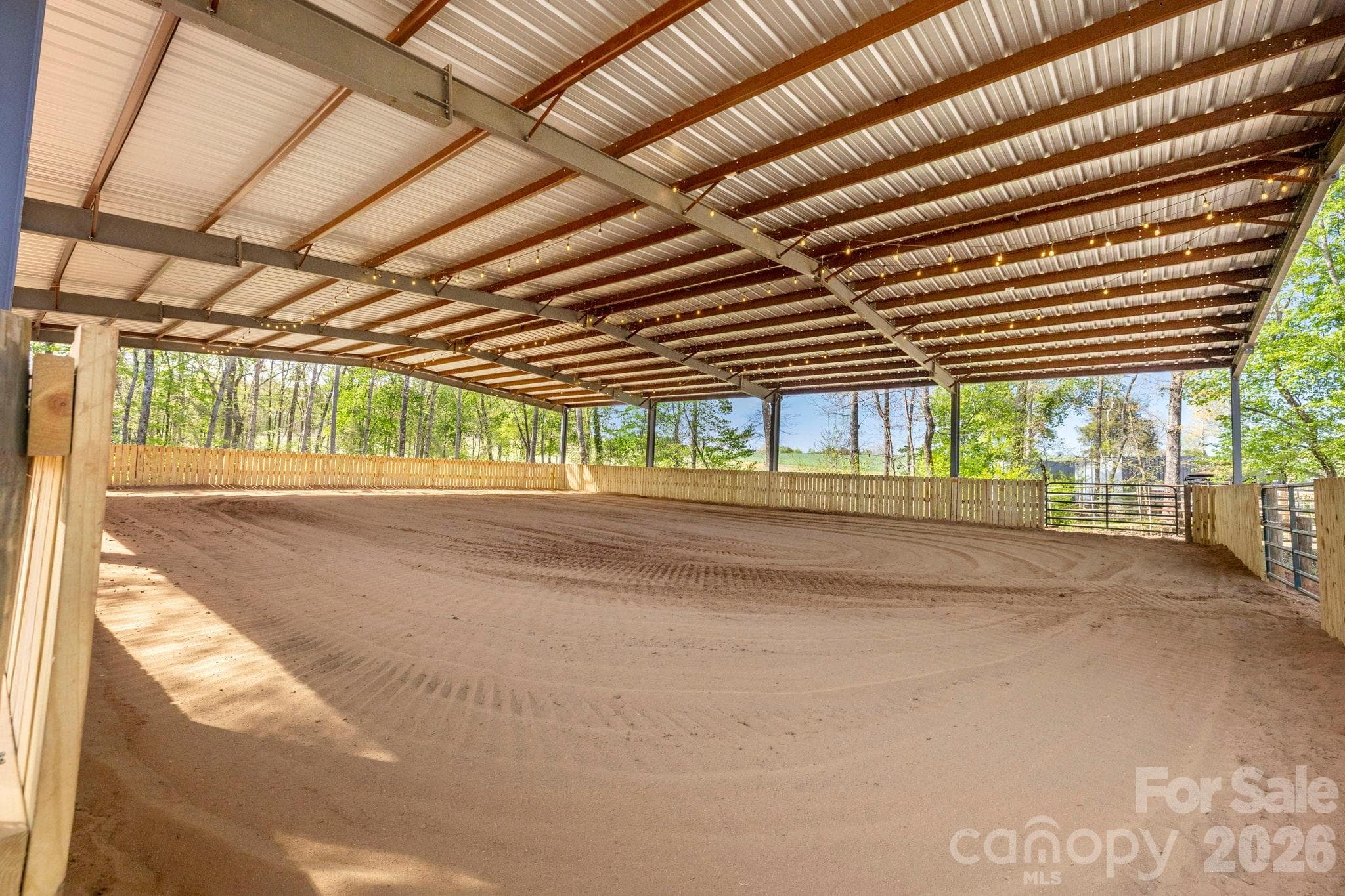 Covered Arena - 3326 Crowder Ridge Road, Shelby