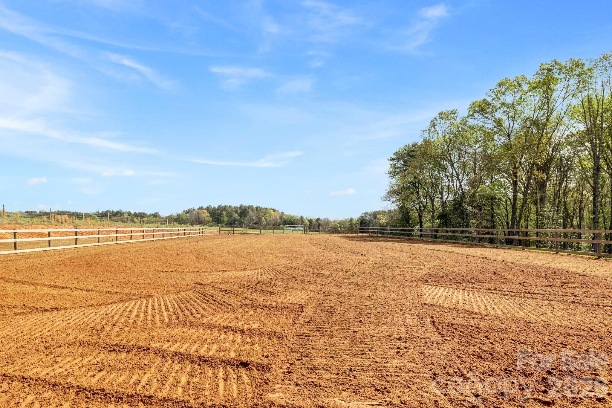 Outdoor Arena - 3326 Crowder Ridge Road, Shelby