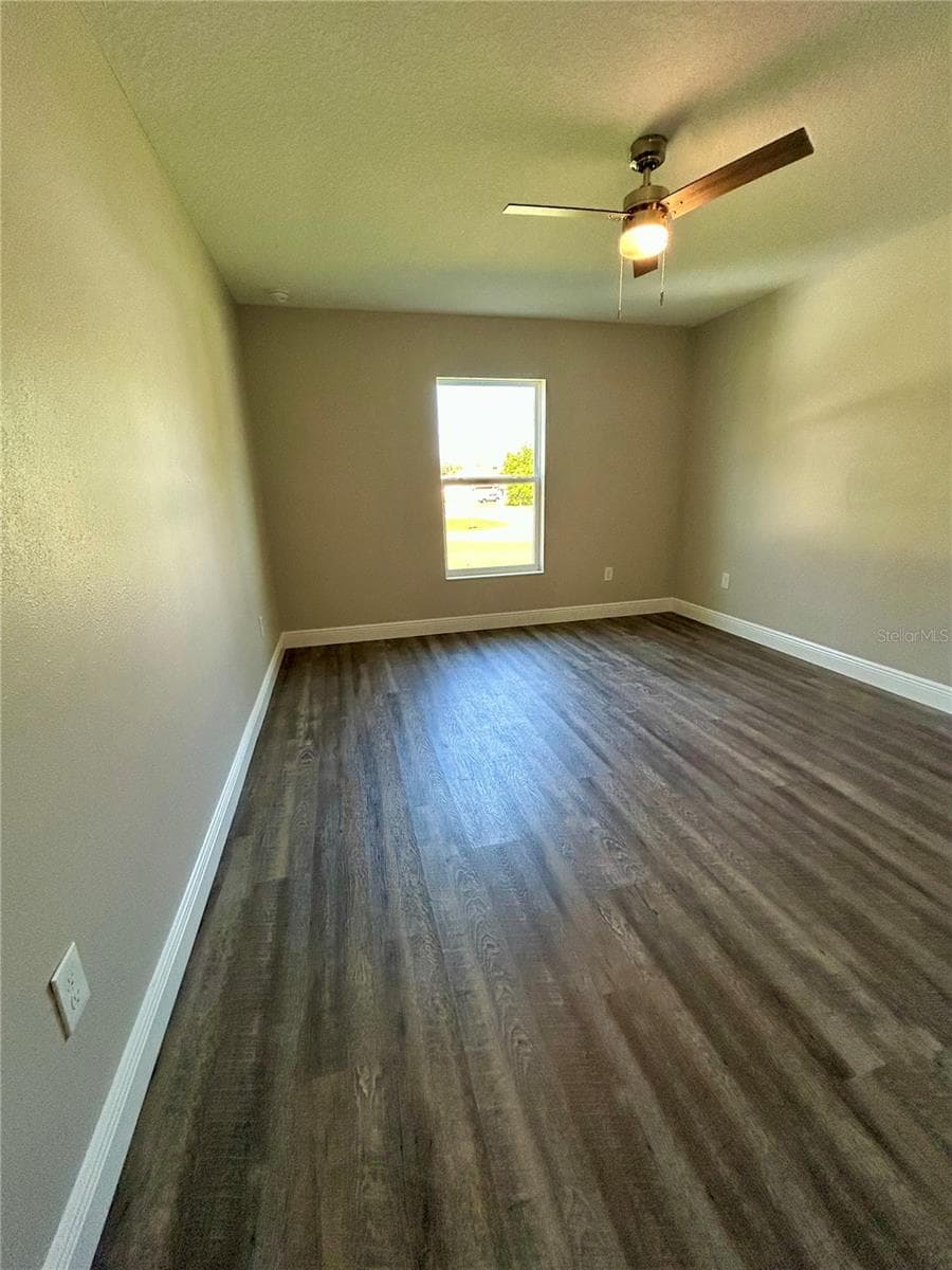 Single Family Residence at 15613 SE 84TH TER, SUMMERFIELD, photo 10 of 15
