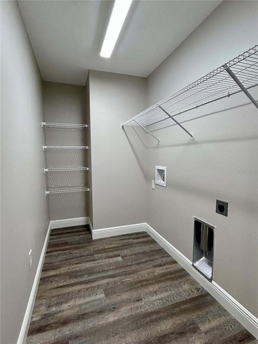 Single Family Residence at 15613 SE 84TH TER, SUMMERFIELD, photo 13 of 15