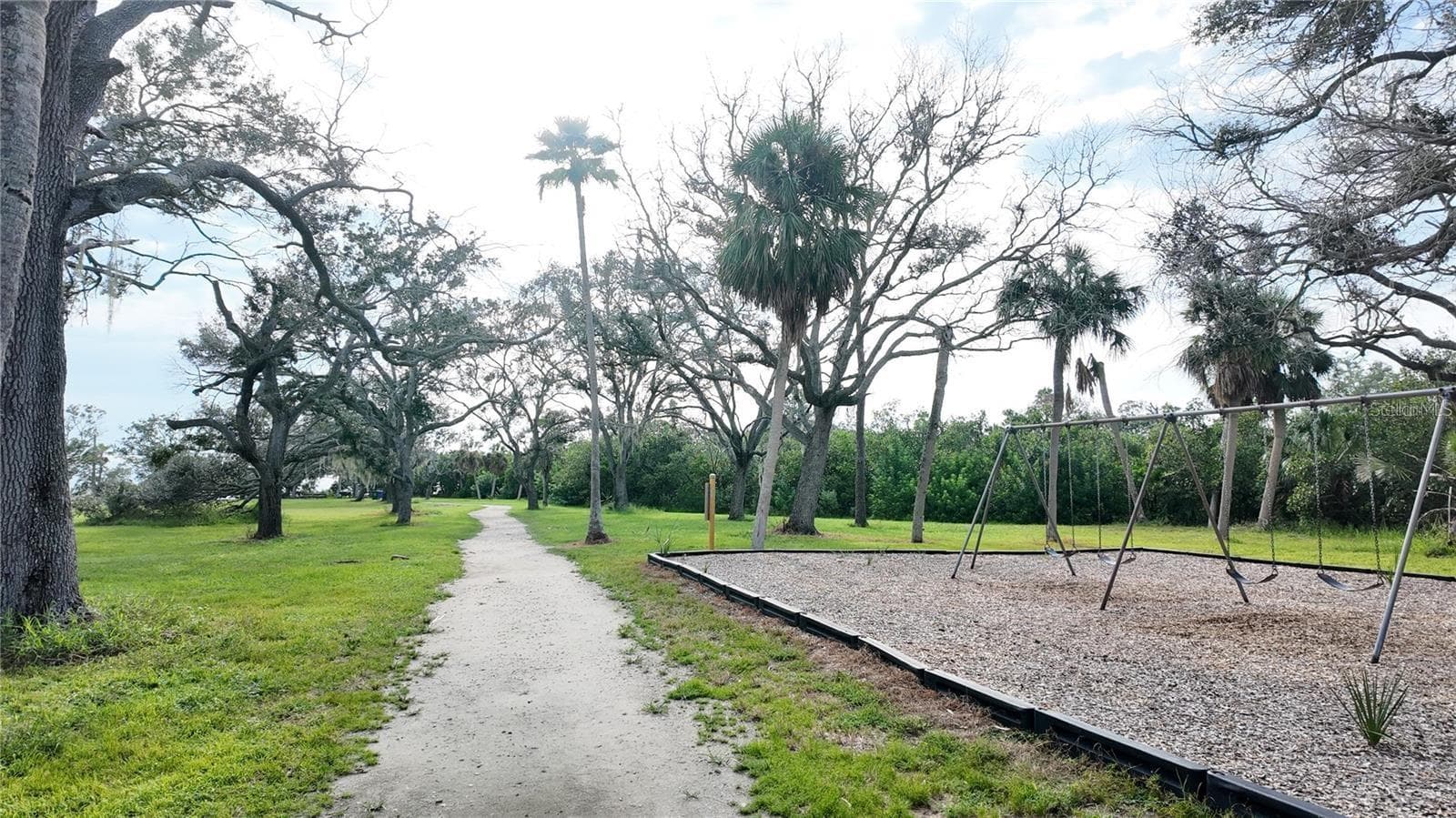 Townhouse at 1500 SUNSET RD BLDG C #C7, TARPON SPRINGS, photo 62 of 70