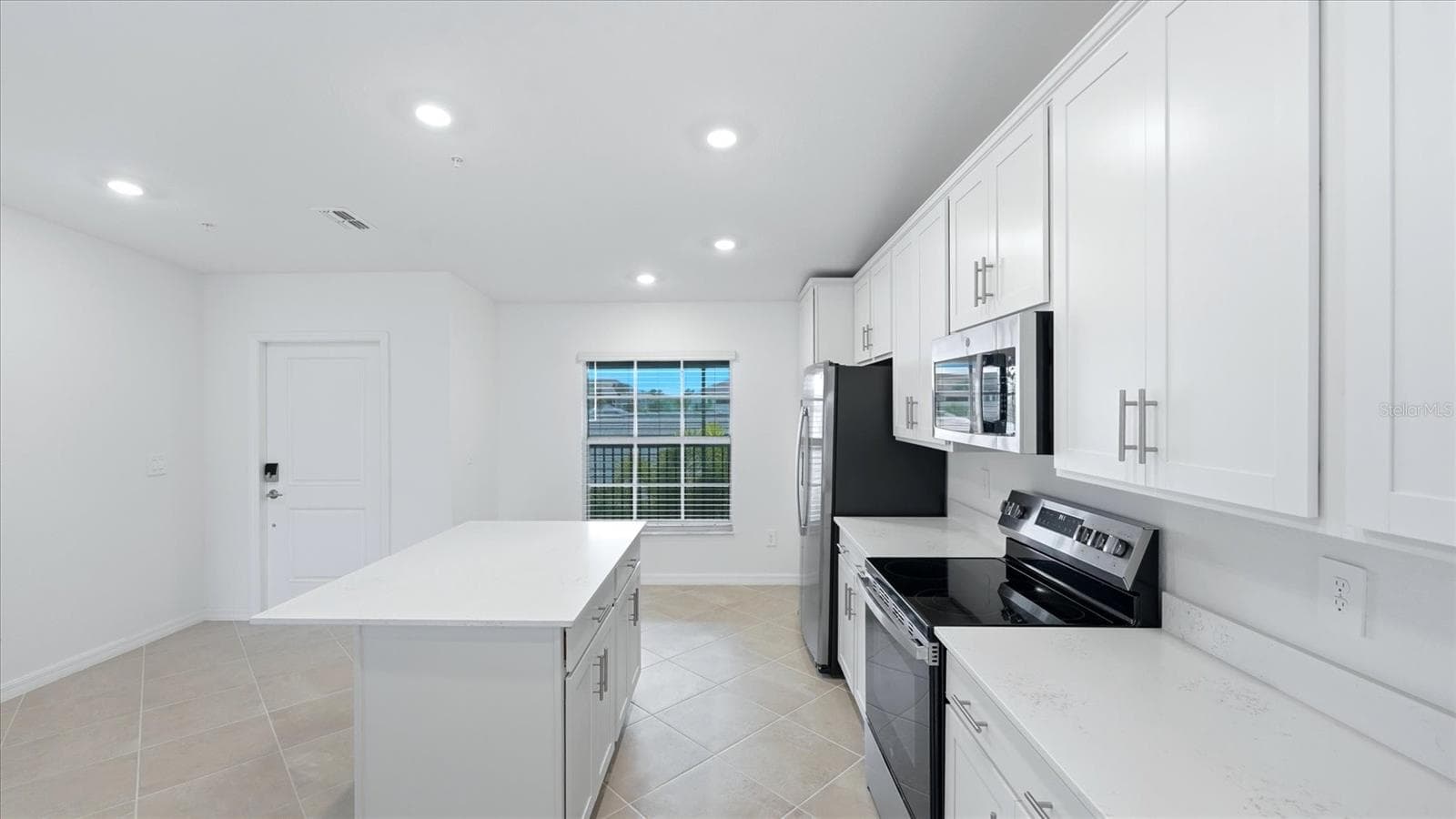 Condominium at 17475 OPAL SAND DR #208, VENICE, photo 12 of 66