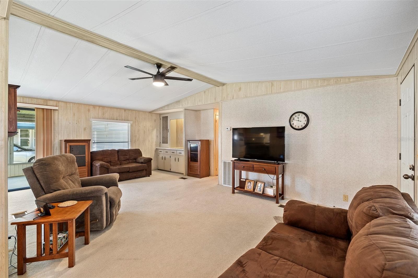 Manufactured Home at 2519 INDEPENDENCE LN, ST CLOUD, photo 11 of 39