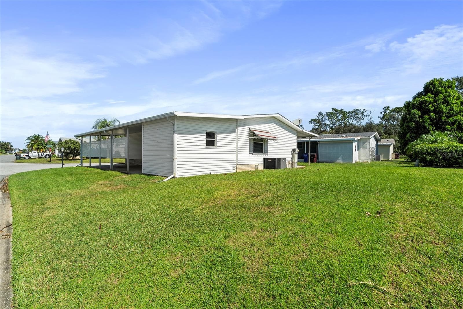Manufactured Home at 2519 INDEPENDENCE LN, ST CLOUD, photo 24 of 39