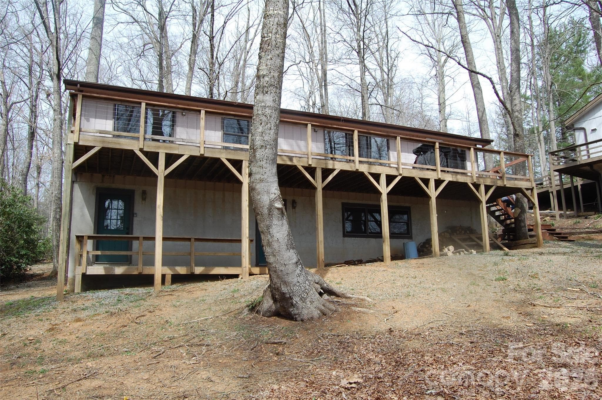 Single Family Residence at 114 Lady Slipper Loop, Newland, photo 2 of 34