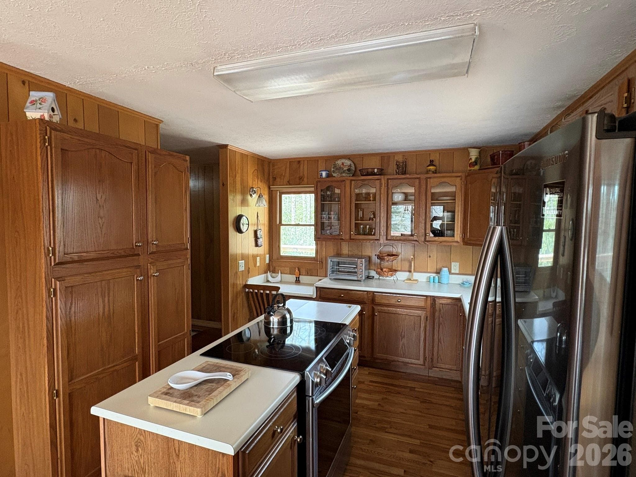 Single Family Residence at 114 Lady Slipper Loop, Newland, photo 9 of 34