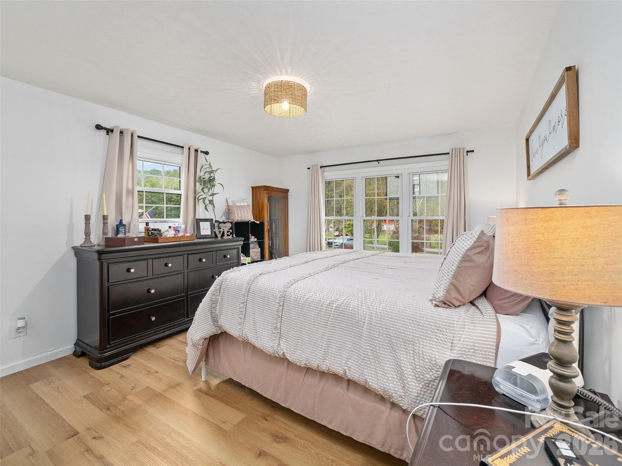 Primary Suite with private bath and large closet - 1030 Hughes Gap Road, Bakersville