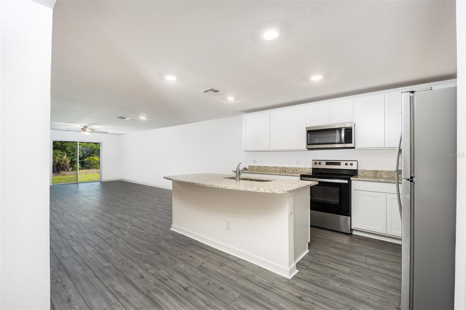 Villa at 3180 SEVILLE ST, LAKE ALFRED, photo 3 of 19