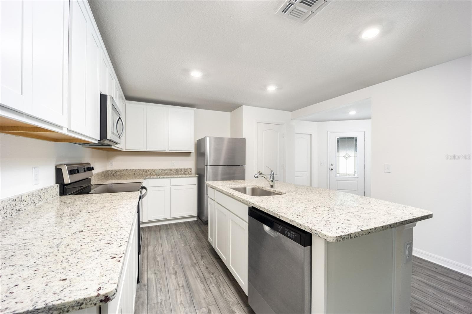 Villa at 3180 SEVILLE ST, LAKE ALFRED, photo 7 of 19