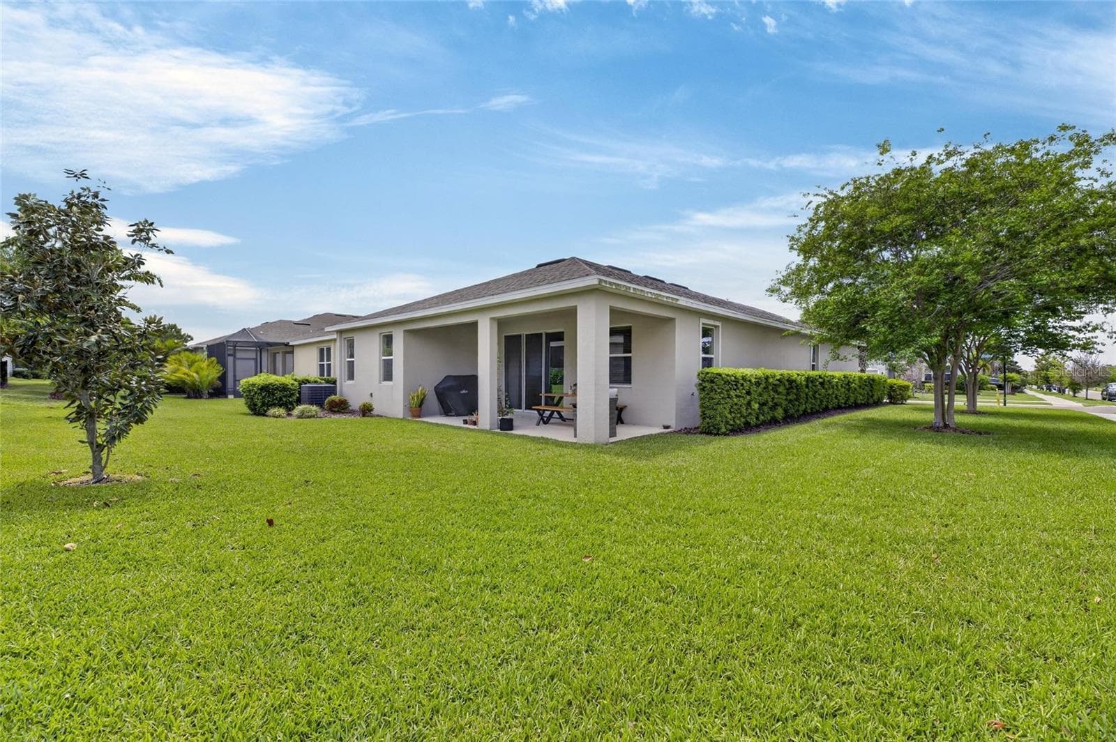 Exterior View - 6309 SHADOWLAKE DR, APOLLO BEACH
