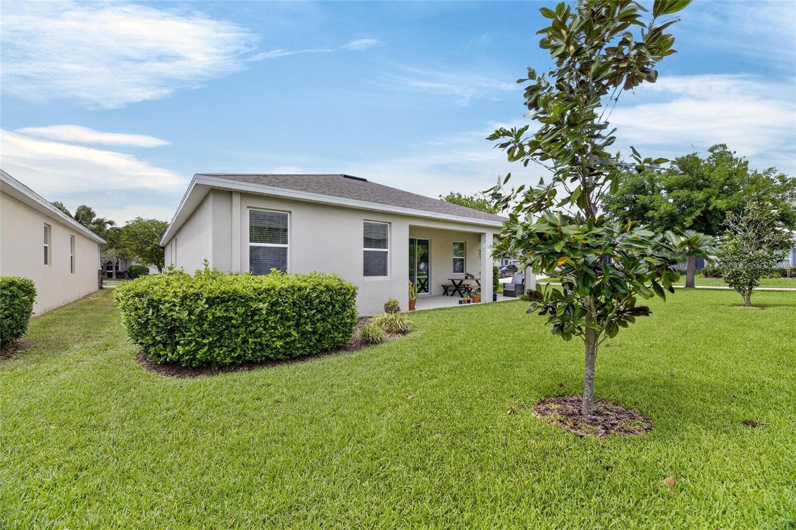 Exterior Rear Side View - 6309 SHADOWLAKE DR, APOLLO BEACH