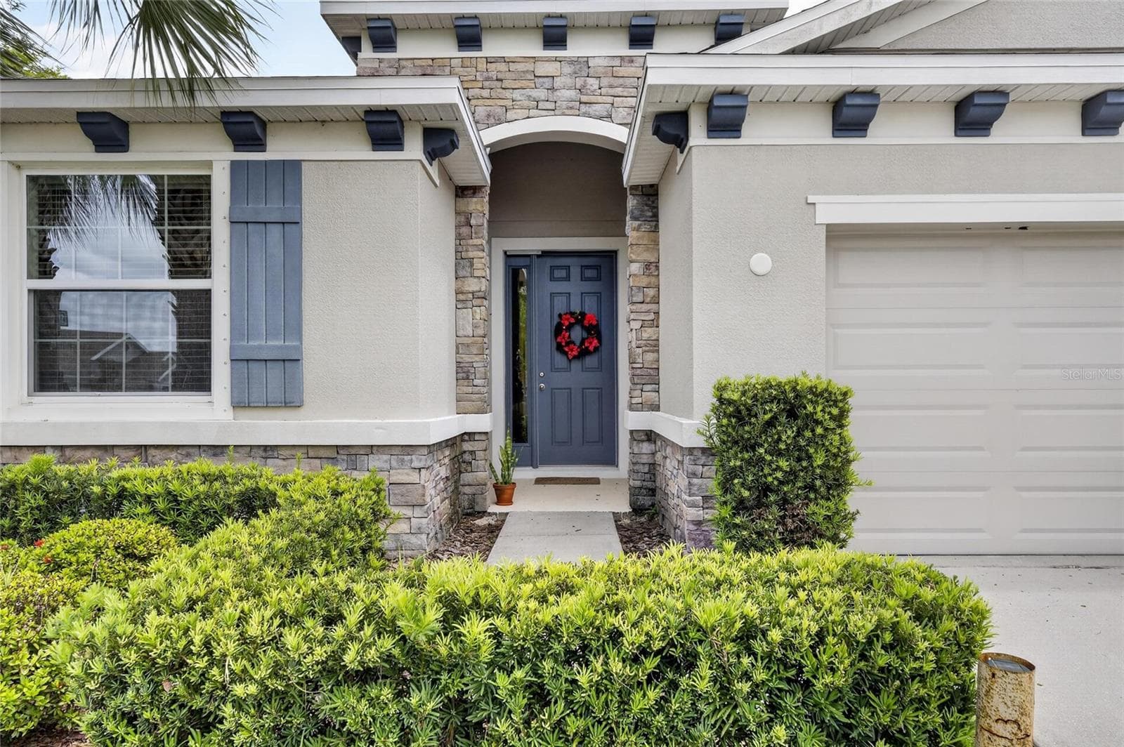 Exterior Front Entry - 6309 SHADOWLAKE DR, APOLLO BEACH