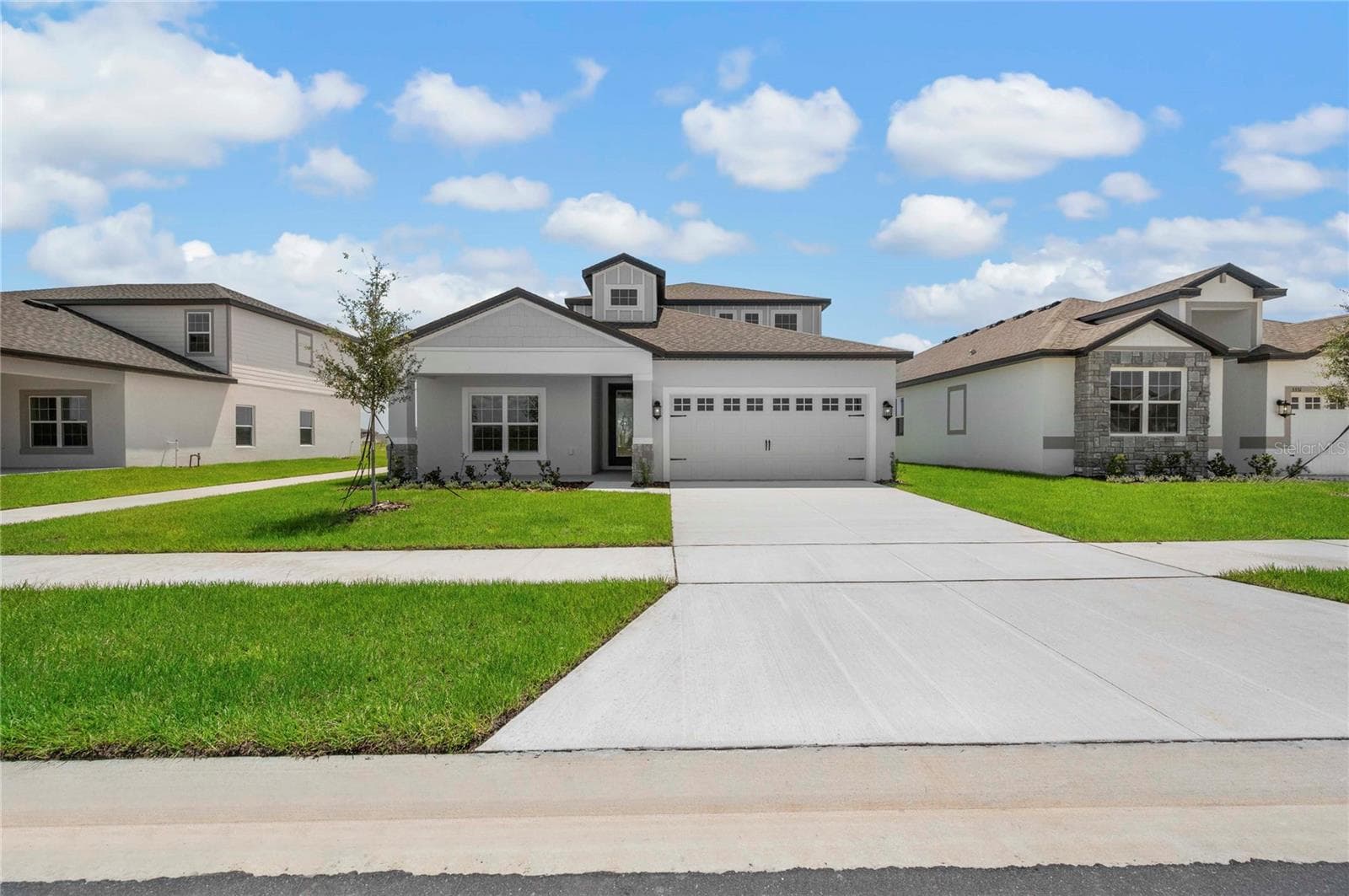 Single Family Residence at 3371 CHINOTTO DR, LAKE ALFRED, photo 2 of 33