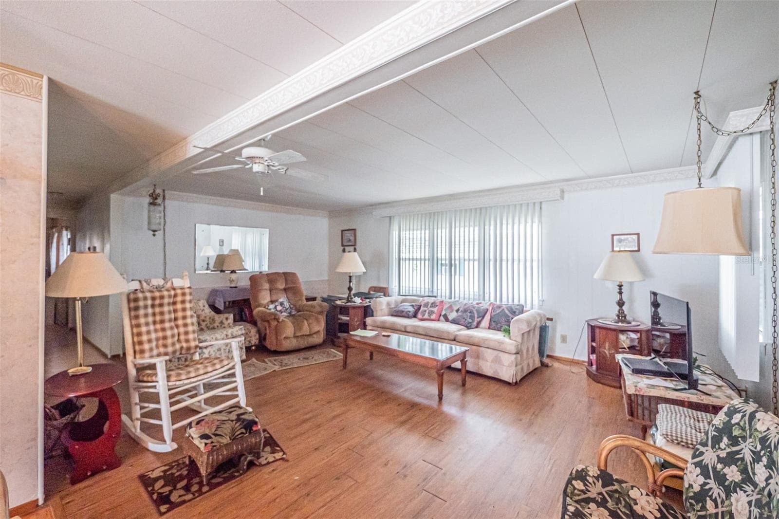 Mobile Home at 613 SANDPIPER DR, LEESBURG, photo 2 of 26
