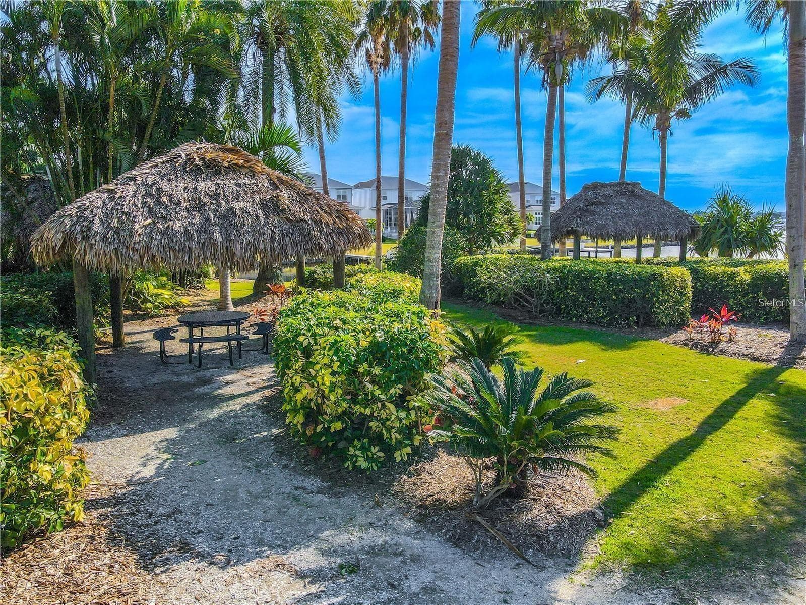 Single Family Residence at 806 WINTERSIDE DR, APOLLO BEACH, photo 54 of 57