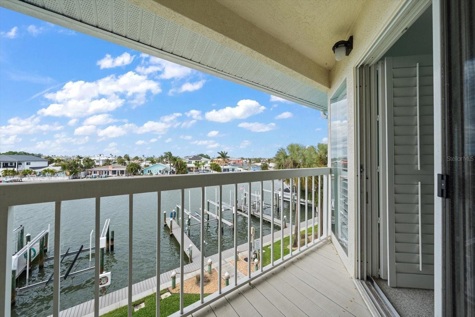 Townhouse at 124 MARCDALE BLVD, INDIAN ROCKS BEACH, photo 2 of 55