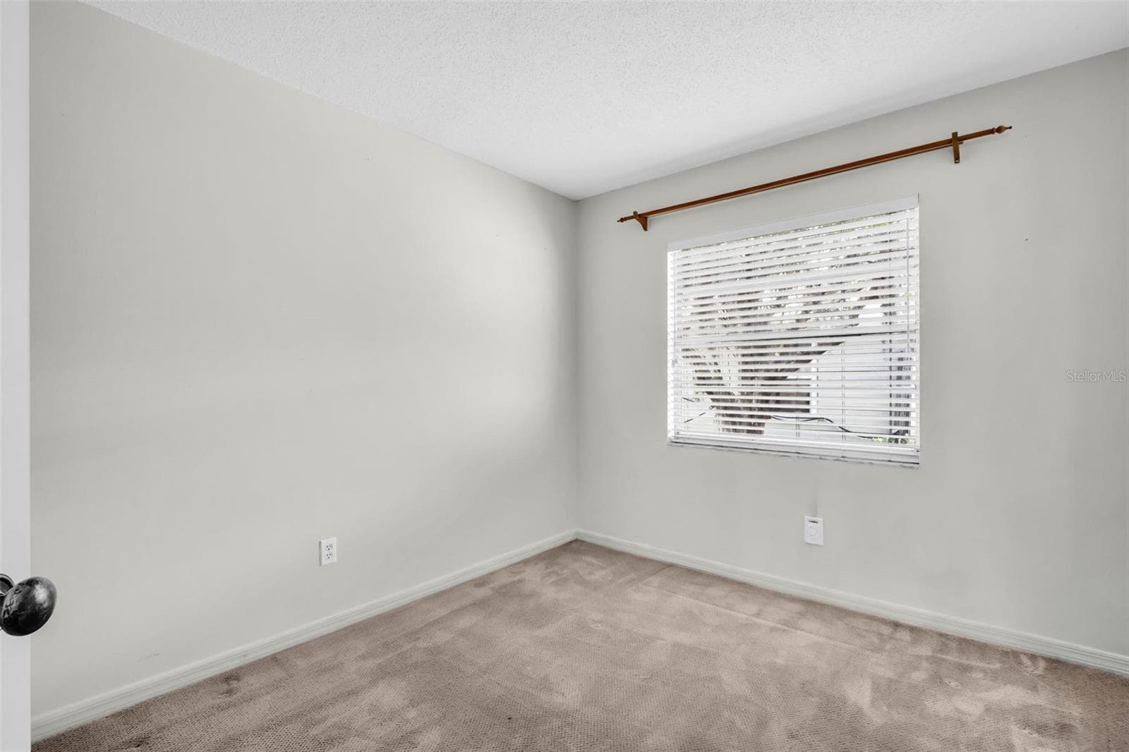 Single Family Residence at 5341 SOUTHWICK DR, TAMPA, photo 23 of 50