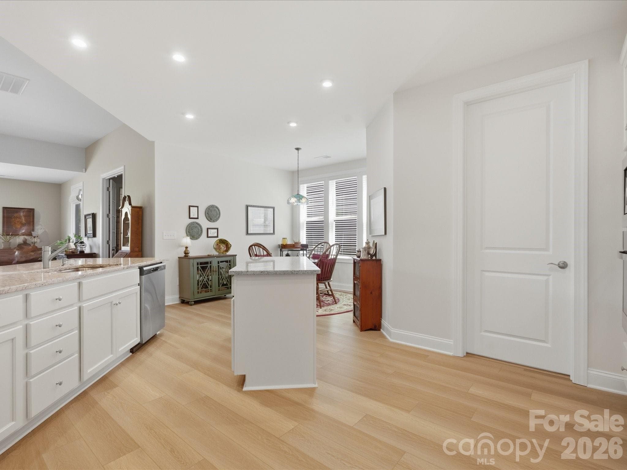 Single Family Residence at 7117 Jolly Brook Drive, Charlotte, photo 12 of 48