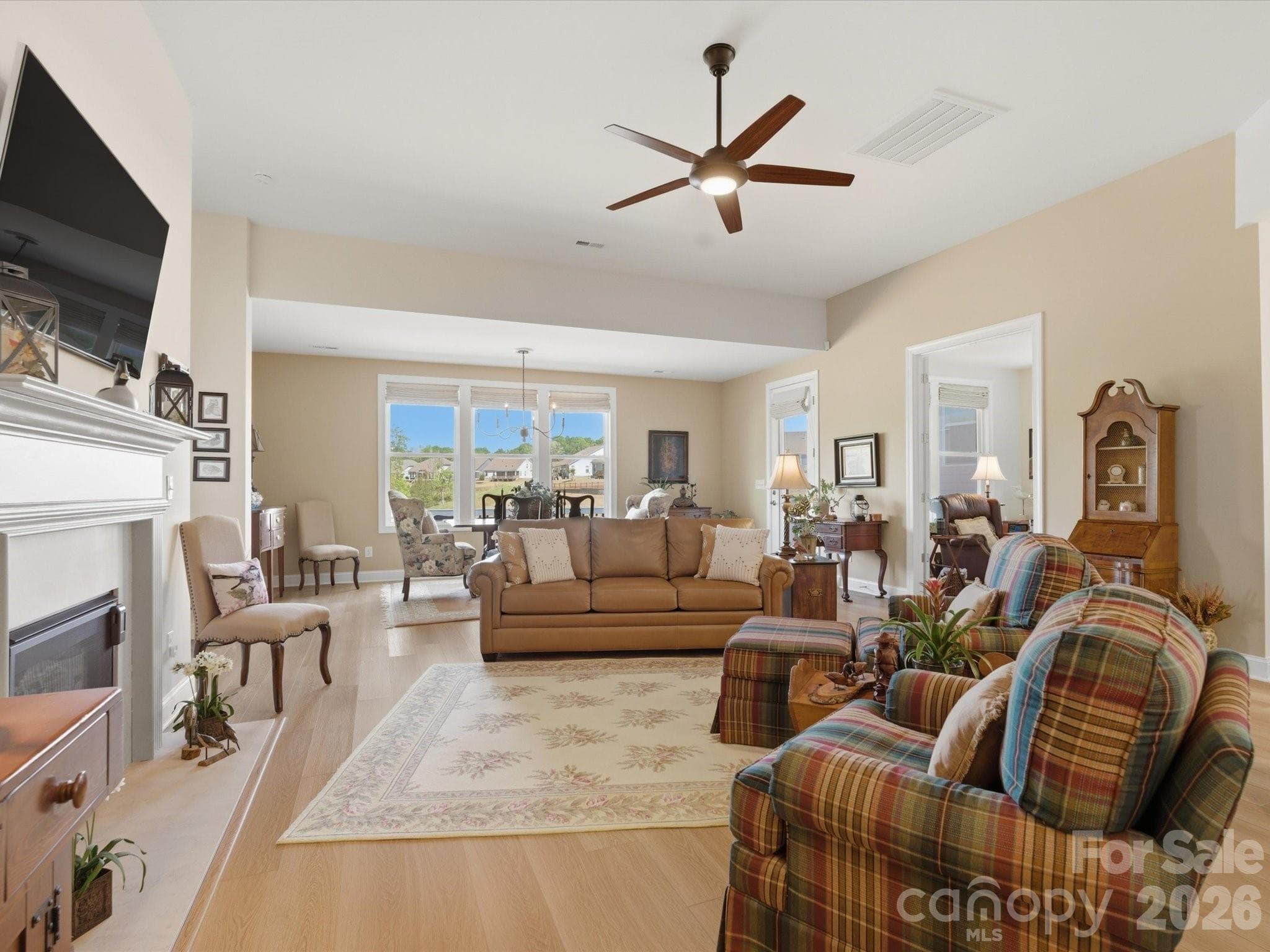 Single Family Residence at 7117 Jolly Brook Drive, Charlotte, photo 26 of 48