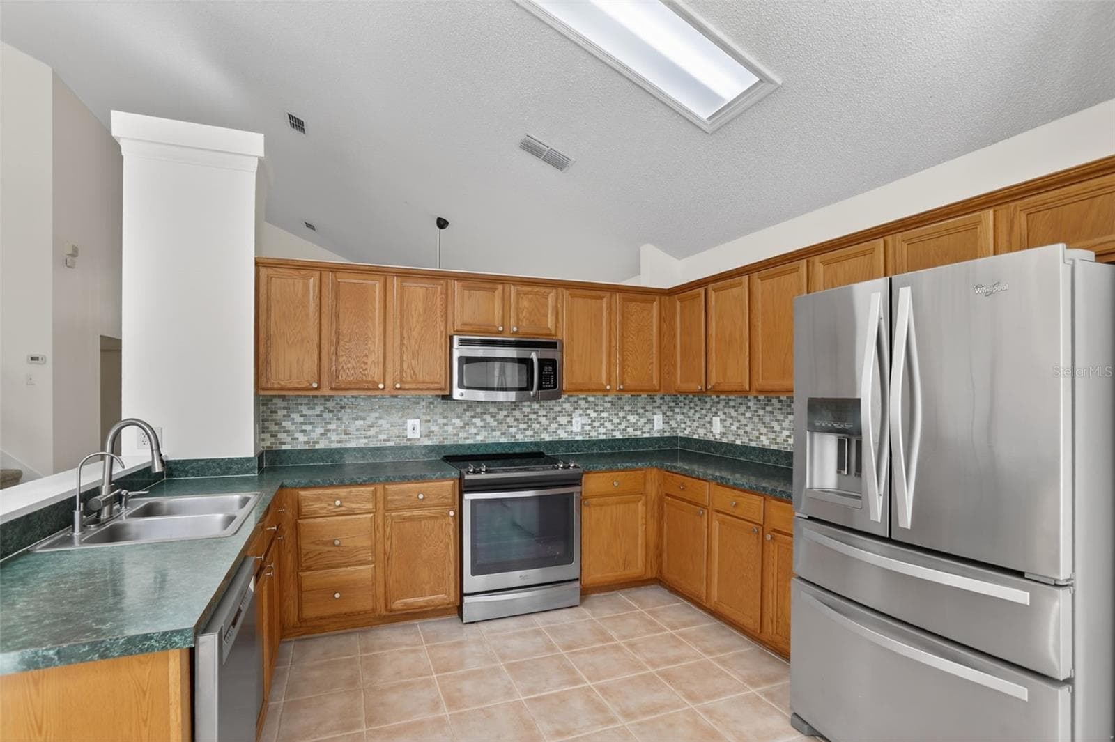 Single Family Residence at 2809 RUNYON CIR, ORLANDO, photo 16 of 56