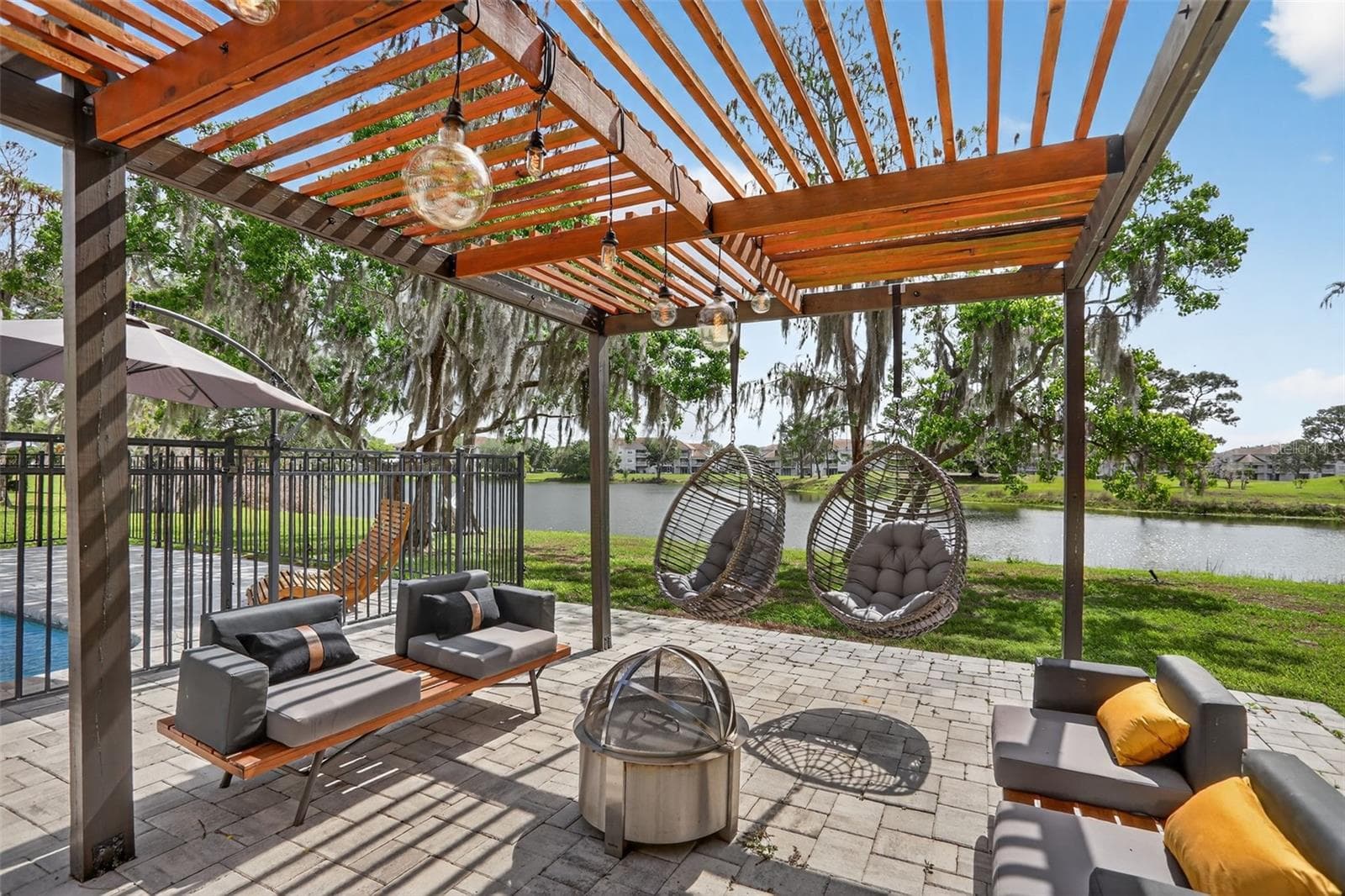 Single Family Residence at 2809 RUNYON CIR, ORLANDO, photo 44 of 56