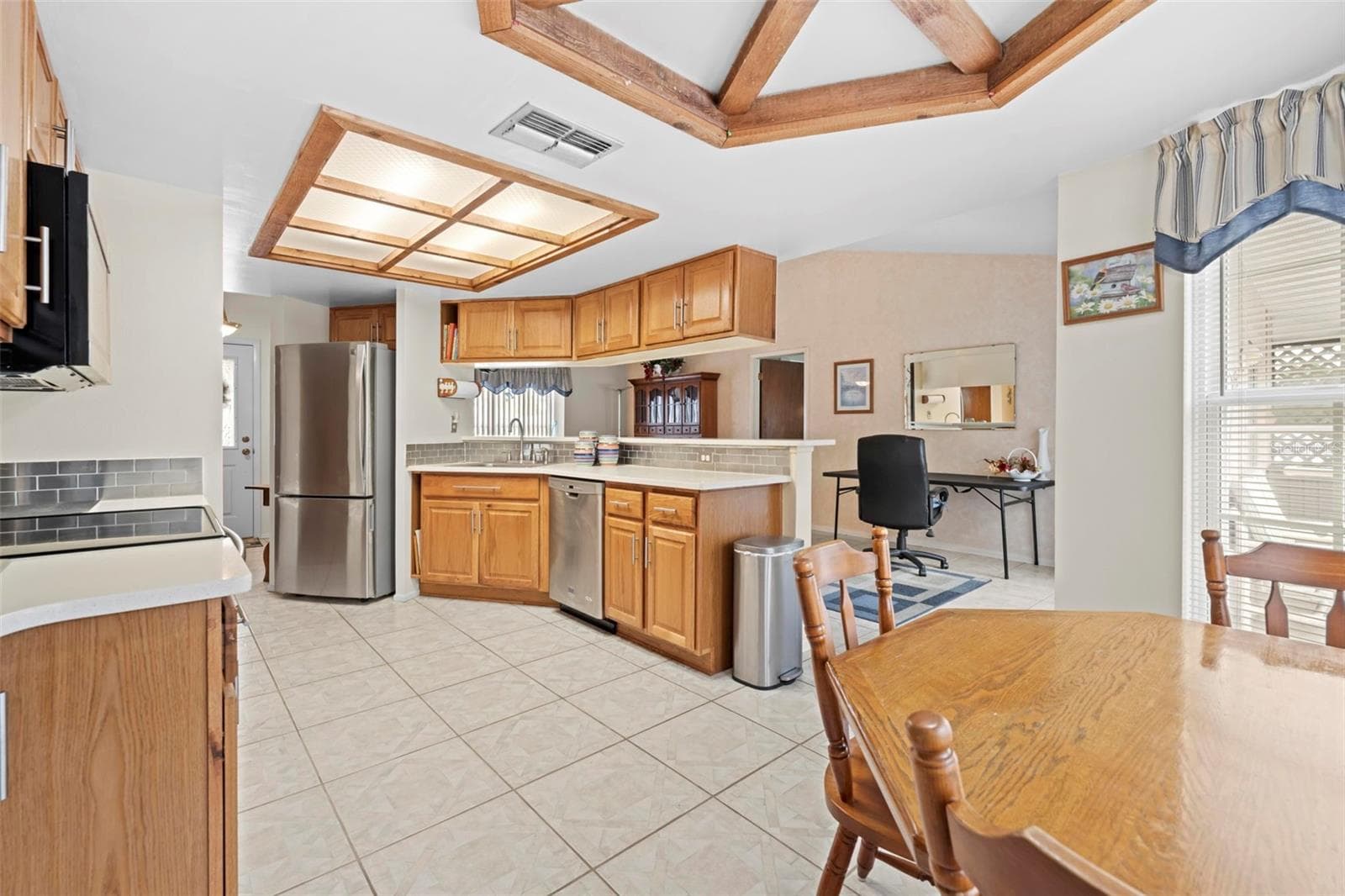 Single Family Residence at 13378 DRAYTON DR, SPRING HILL, photo 17 of 50
