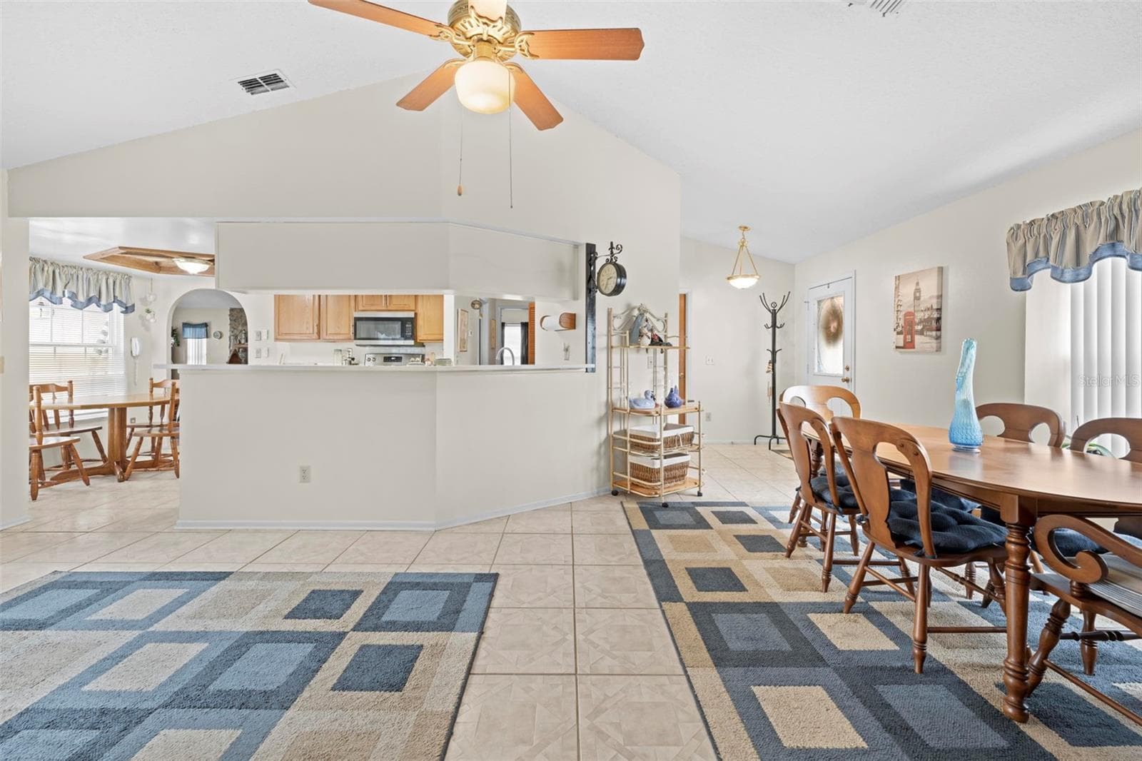 Single Family Residence at 13378 DRAYTON DR, SPRING HILL, photo 25 of 50