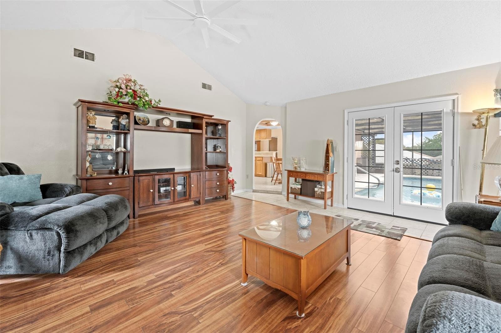 Single Family Residence at 13378 DRAYTON DR, SPRING HILL, photo 41 of 50