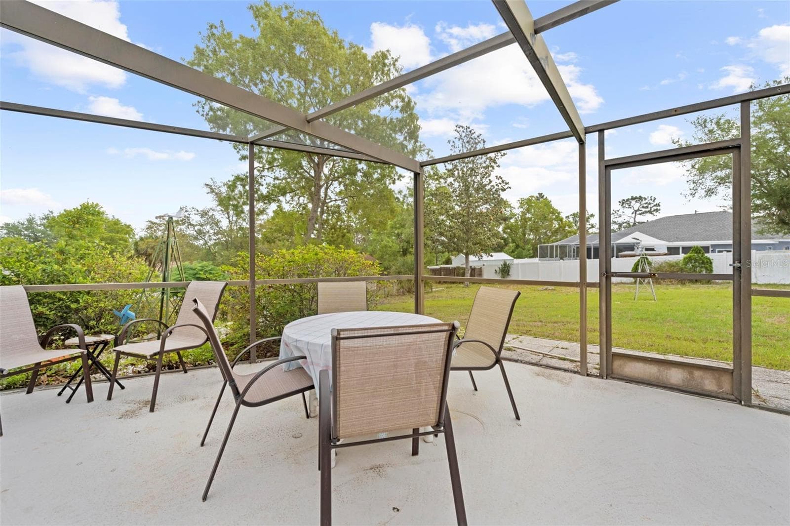 Single Family Residence at 13378 DRAYTON DR, SPRING HILL, photo 47 of 50