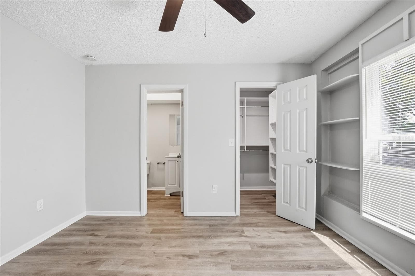Single Family Residence at 728 E SPRUCE ST, TARPON SPRINGS, photo 19 of 35