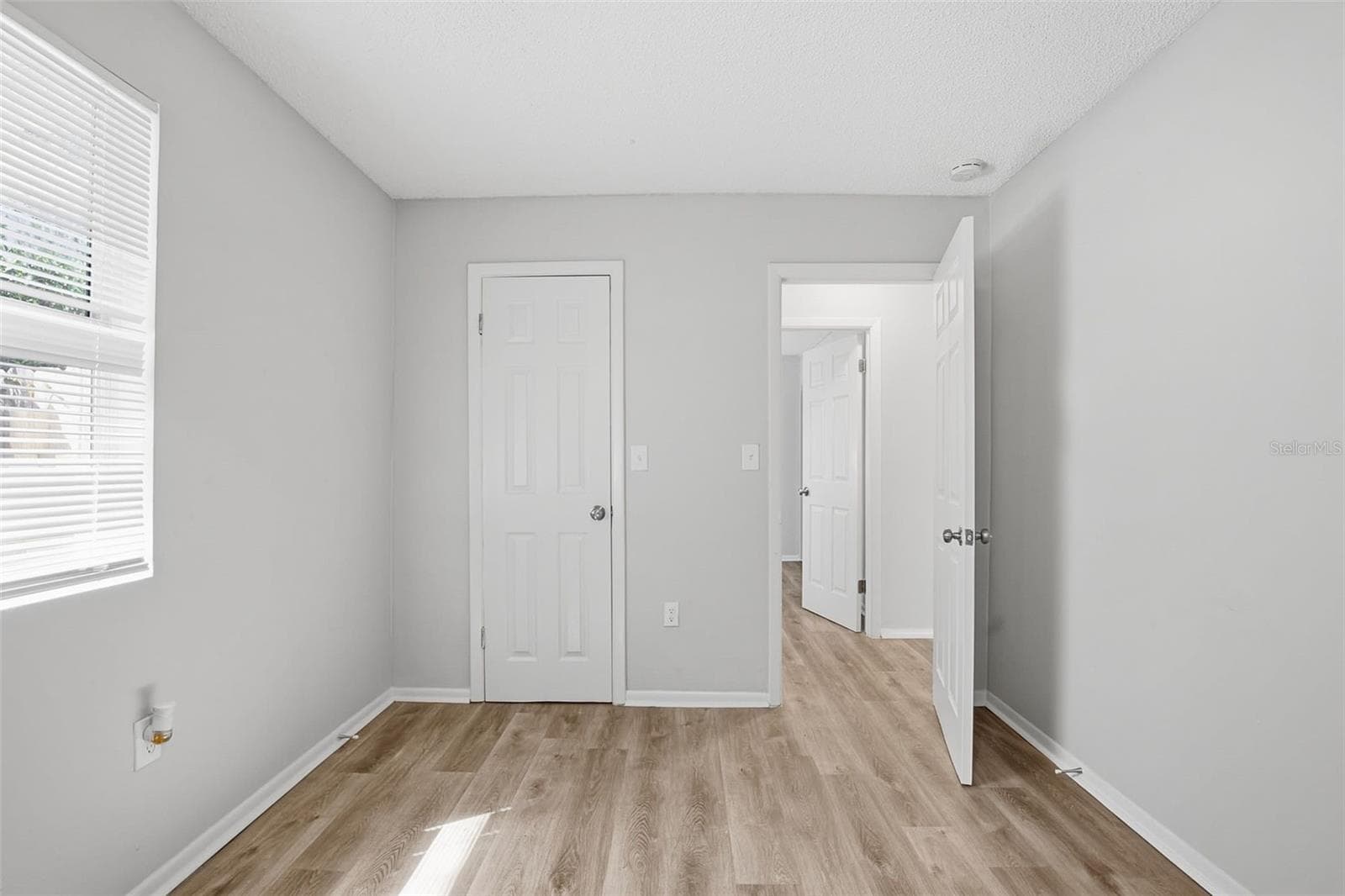 Single Family Residence at 728 E SPRUCE ST, TARPON SPRINGS, photo 25 of 35