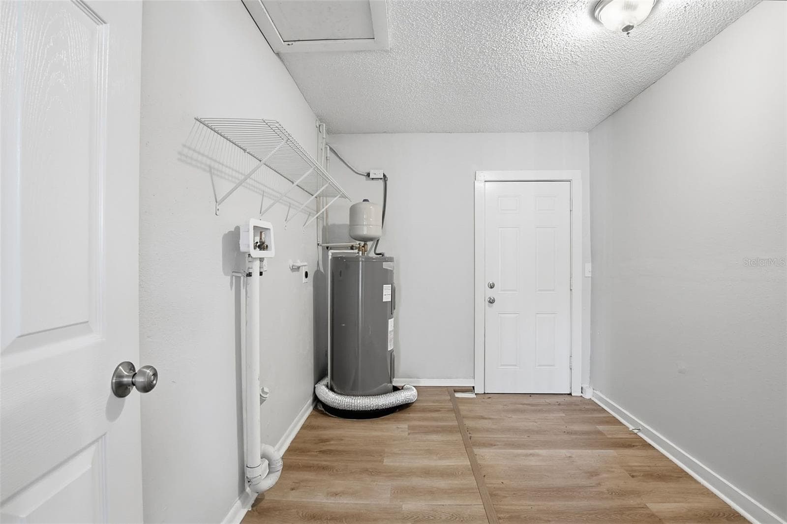 Single Family Residence at 728 E SPRUCE ST, TARPON SPRINGS, photo 32 of 35