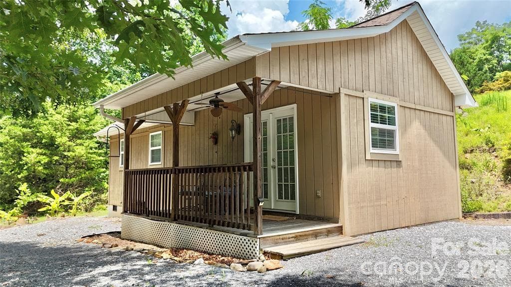 37 Coyote Drive