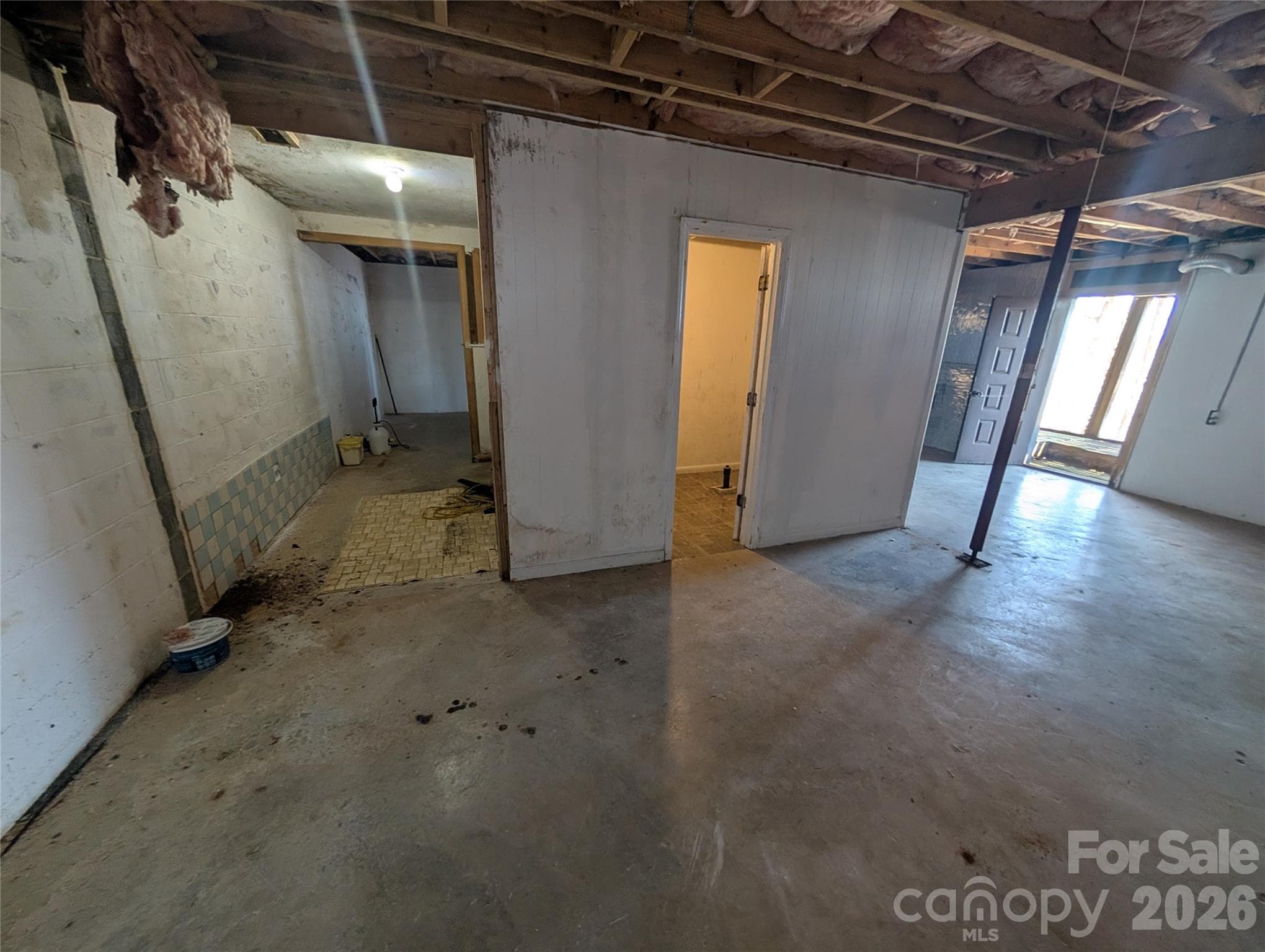 Single Family Residence at 4 Wild Dogwood Trail, Mills River, photo 32 of 41