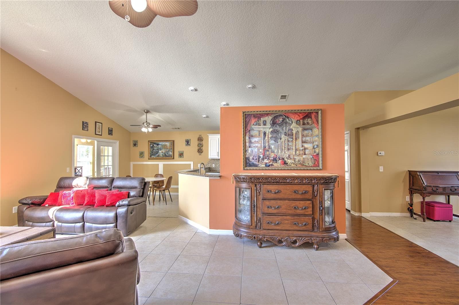 Single Family Residence at 684 YORKSHIRE DR, OVIEDO, photo 6 of 37