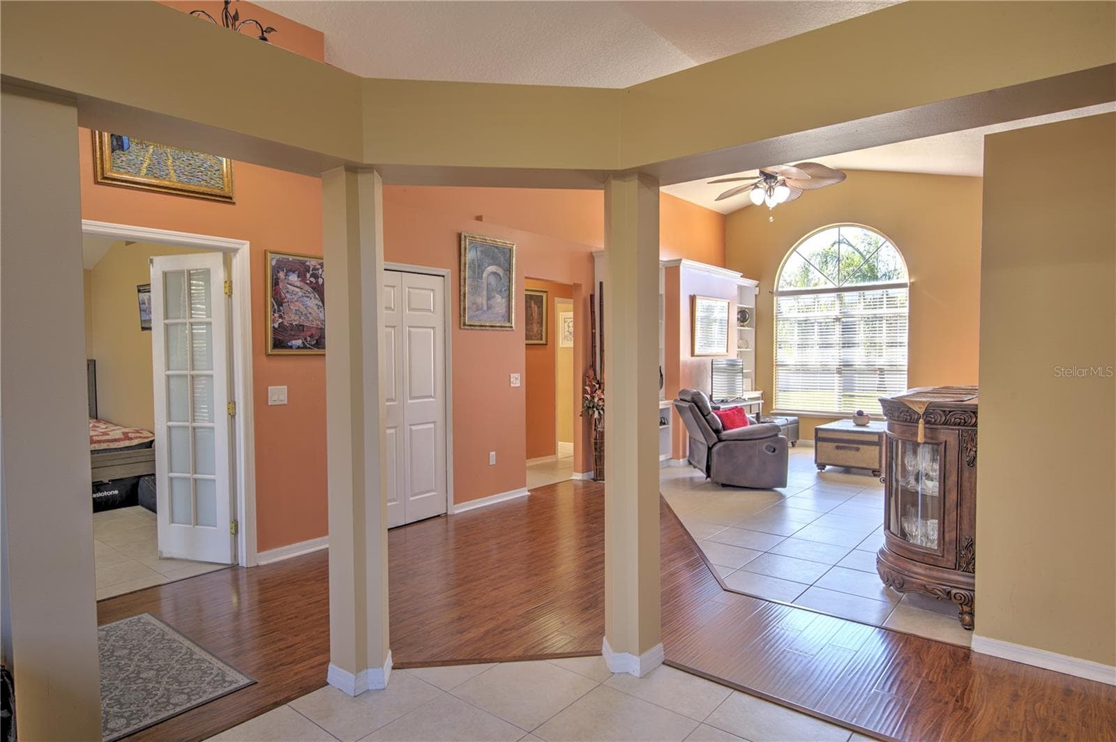 Single Family Residence at 684 YORKSHIRE DR, OVIEDO, photo 10 of 37