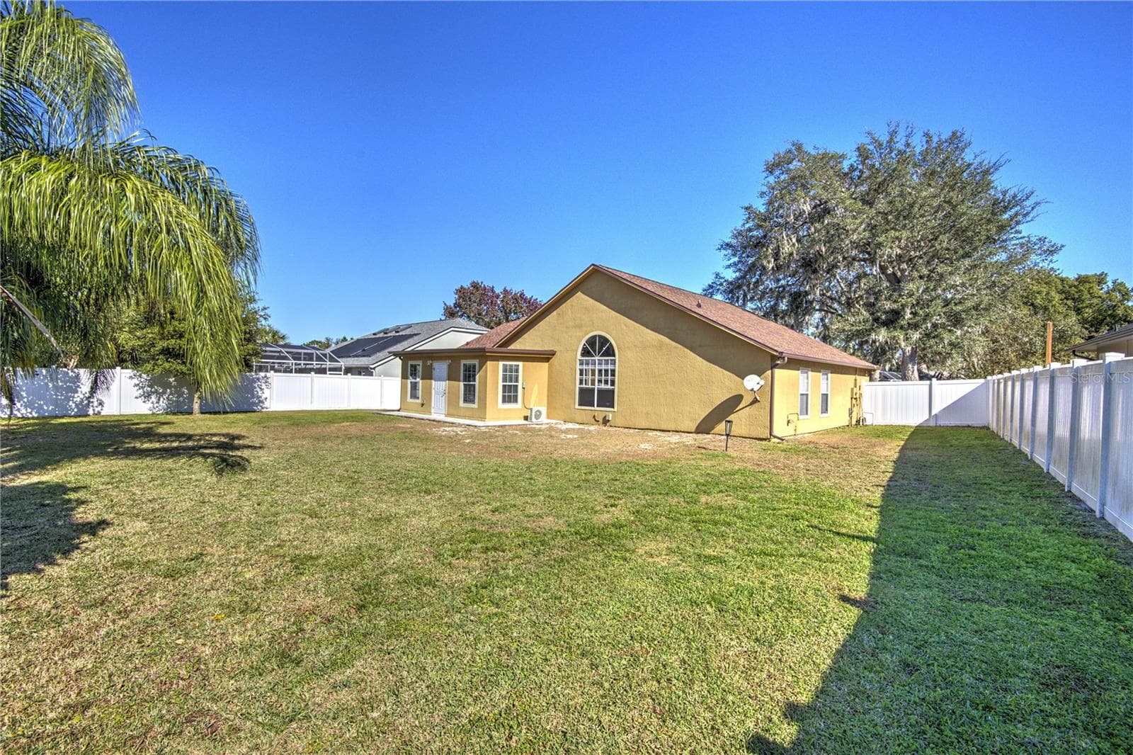 Single Family Residence at 684 YORKSHIRE DR, OVIEDO, photo 36 of 37