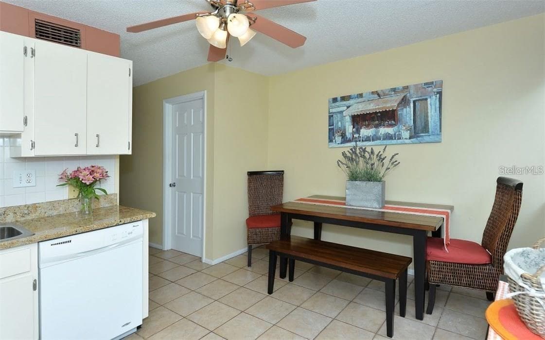 Townhouse at 2946 CLARK RD #2946, SARASOTA, photo 5 of 34
