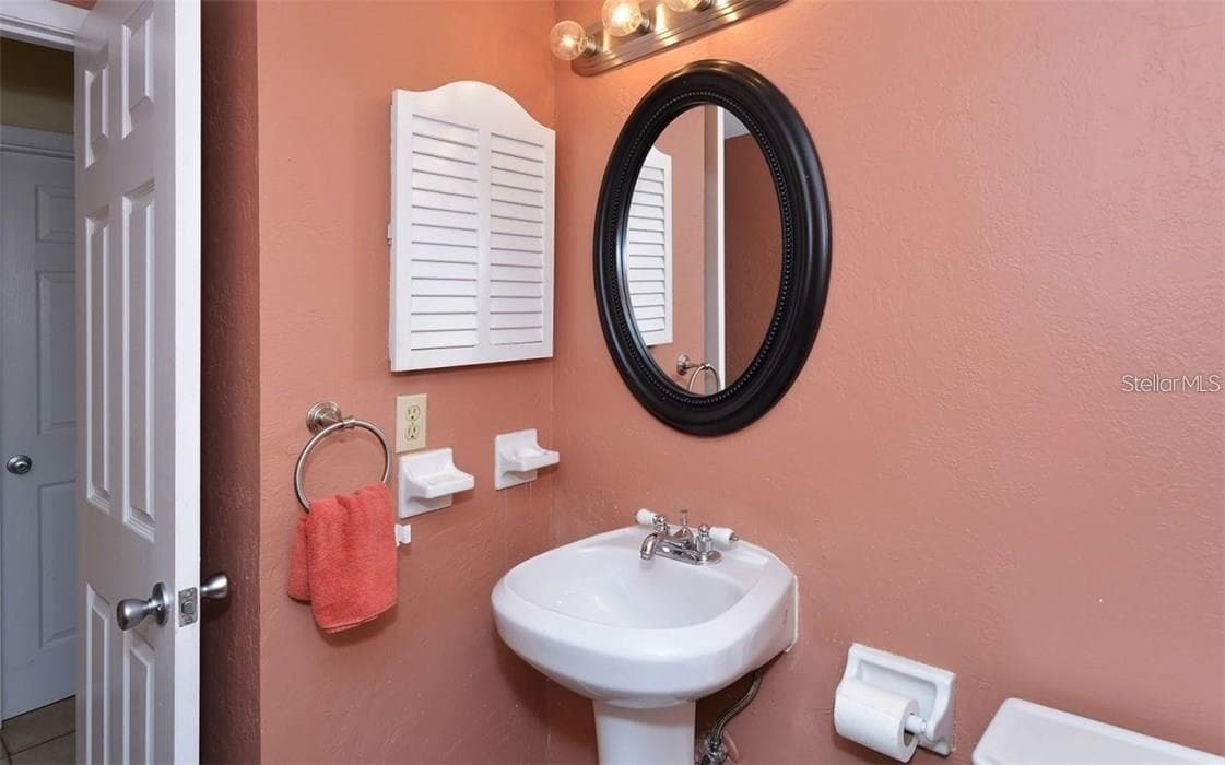Townhouse at 2946 CLARK RD #2946, SARASOTA, photo 13 of 34