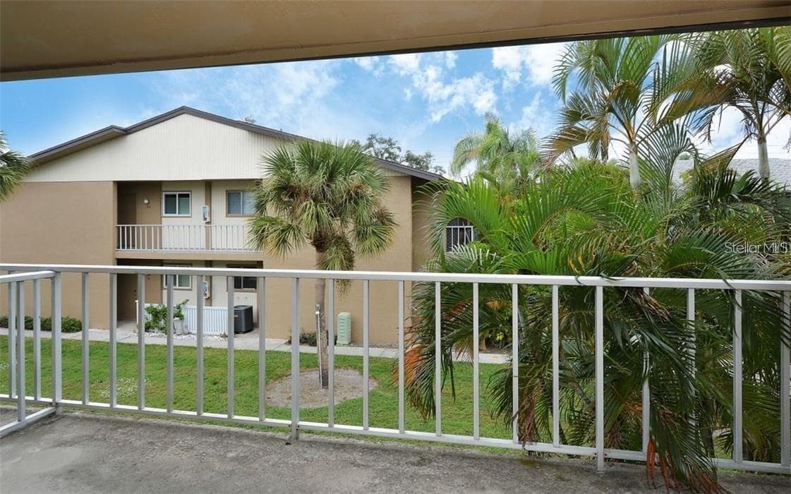 Townhouse at 2946 CLARK RD #2946, SARASOTA, photo 16 of 34