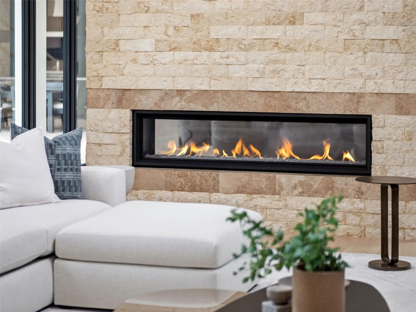 Propane Firebar - 8643 FARTHINGTON WAY, ORLANDO