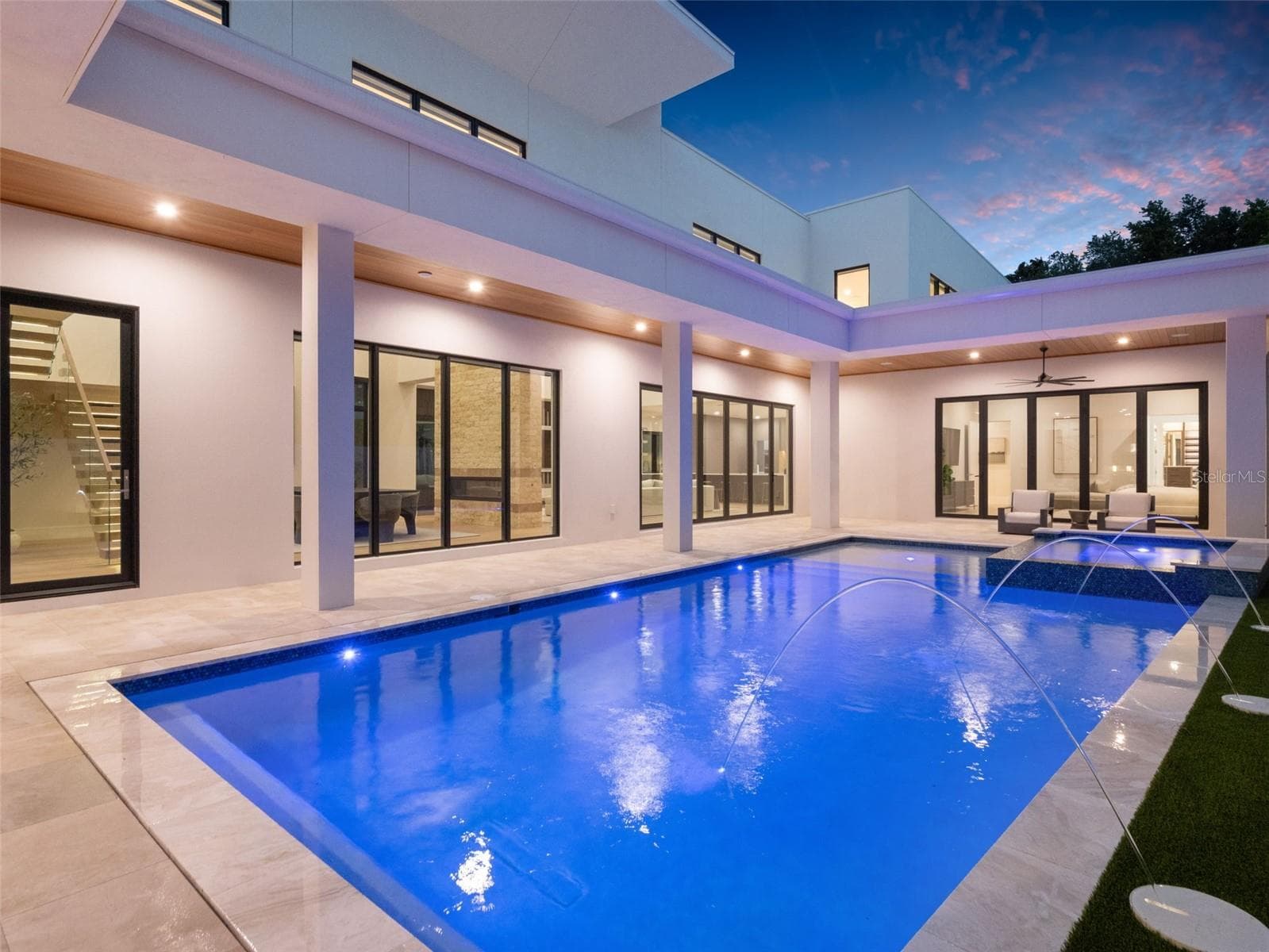 Pool & Spa at Dusk - 8643 FARTHINGTON WAY, ORLANDO
