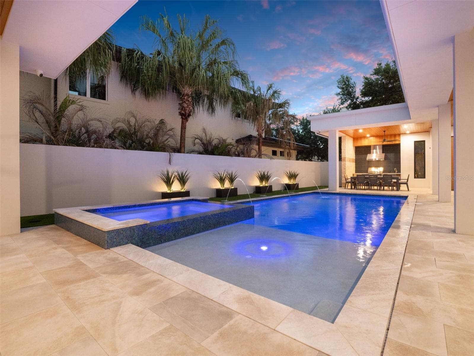 Pool & Spa at Dusk - 8643 FARTHINGTON WAY, ORLANDO