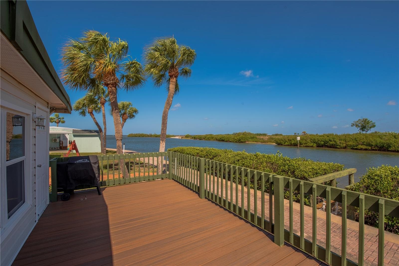 Trek deck with view to Tampa bay. - 4851 W GANDY BLVD #23C, TAMPA