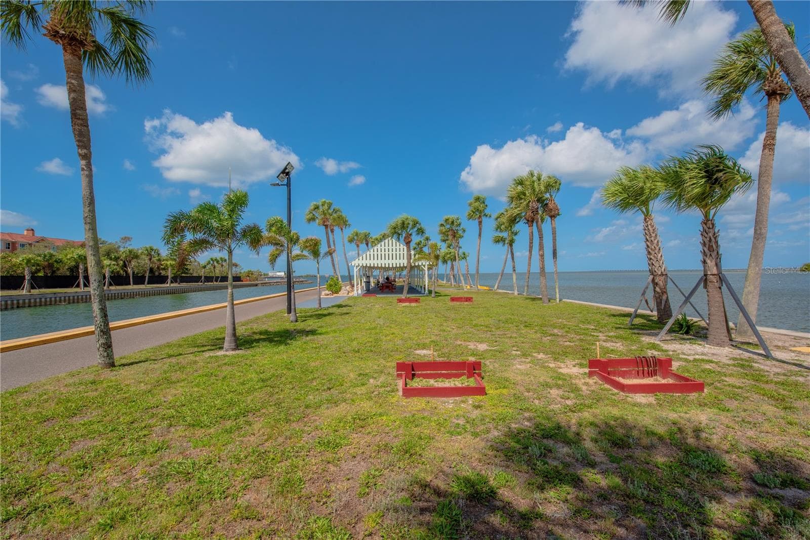 Community park. - 4851 W GANDY BLVD #23C, TAMPA