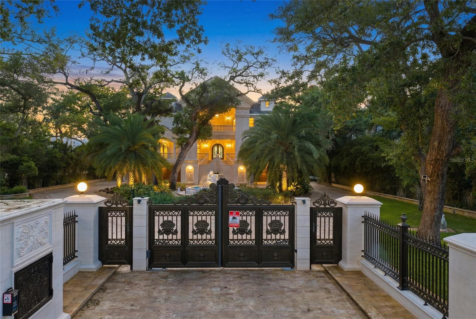 Palazzo Sul Mare- A rare waterfront estate on over 1.5 acres in Jungle Prada. - 2000 PARK ST N, ST PETERSBURG