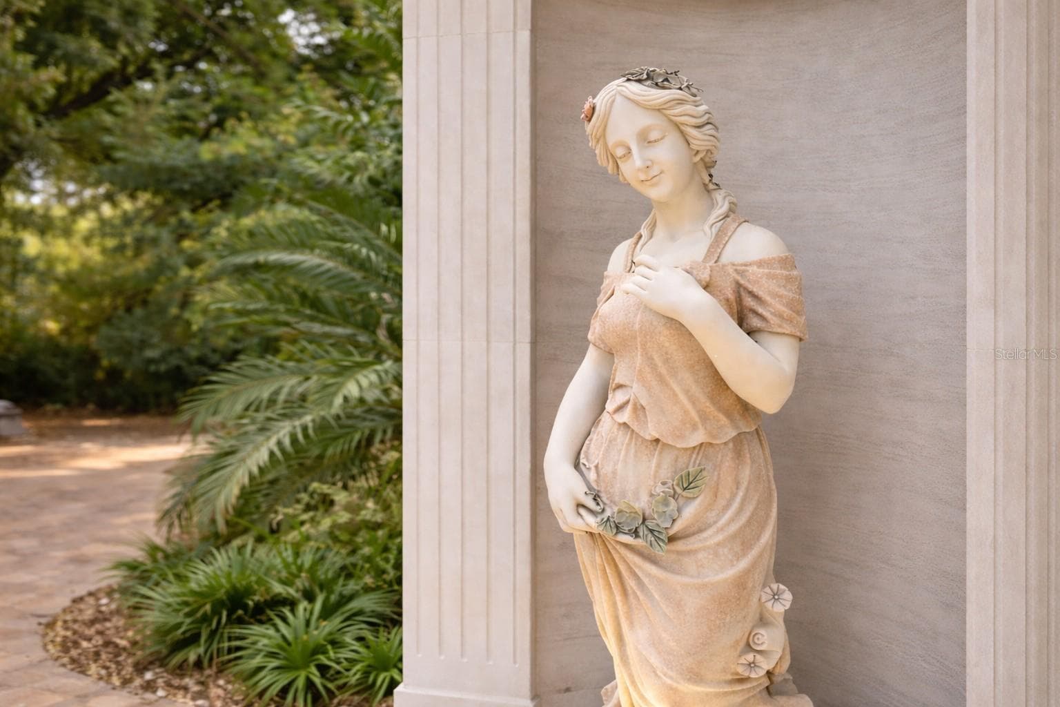 Imported marble statues throughout the grounds. - 2000 PARK ST N, ST PETERSBURG