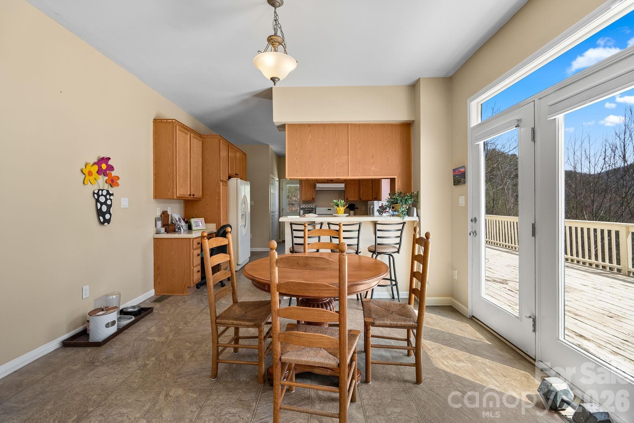 Breakfast Nook - Canton