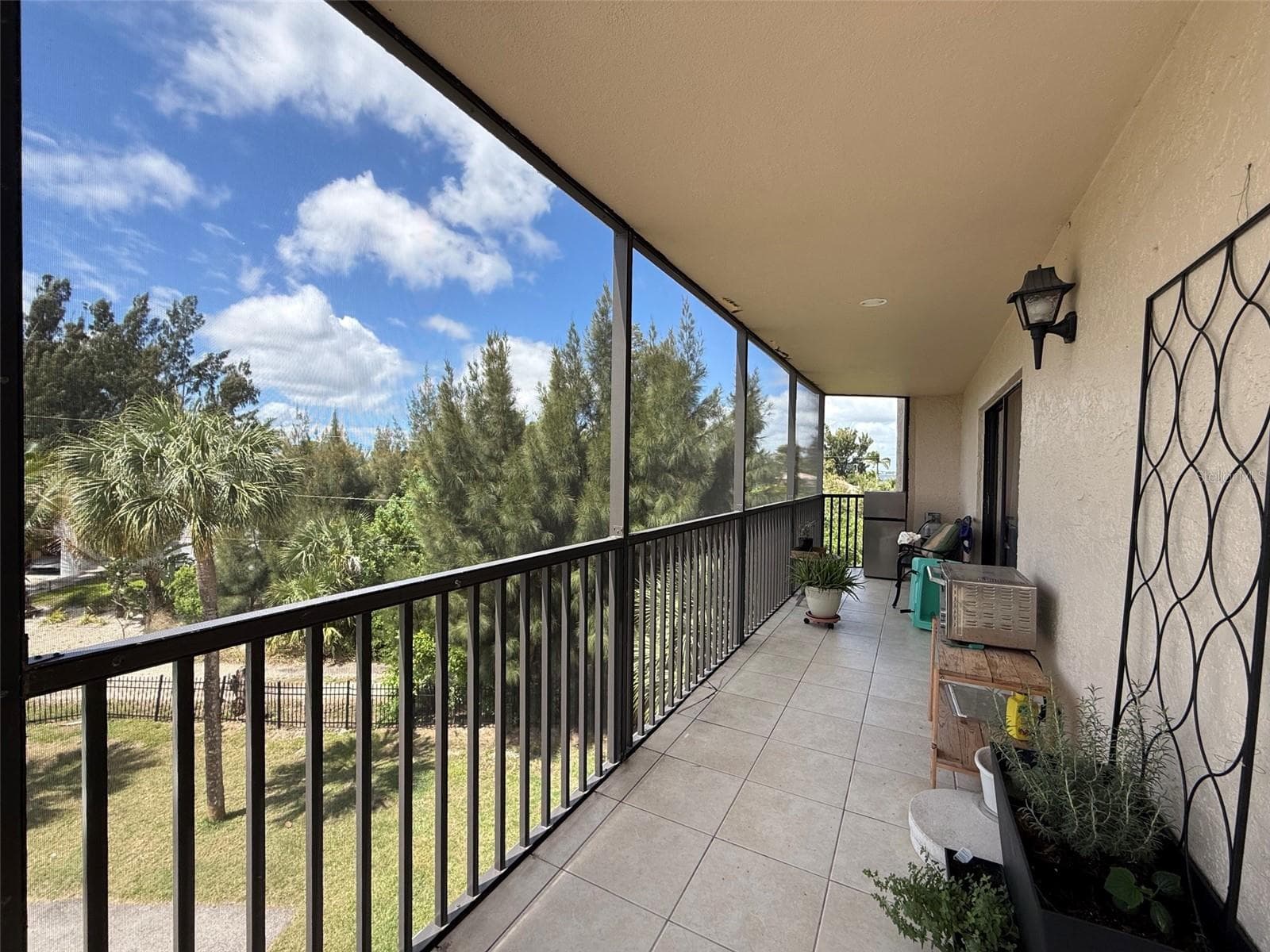 Condominium at 25188 MARION AVE #E212, PUNTA GORDA, photo 17 of 49