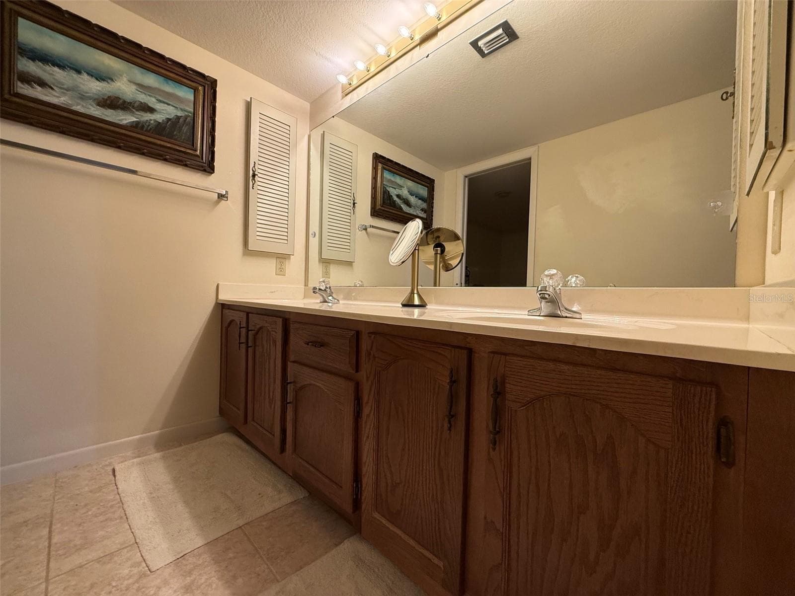 Condominium at 25188 MARION AVE #E212, PUNTA GORDA, photo 19 of 49